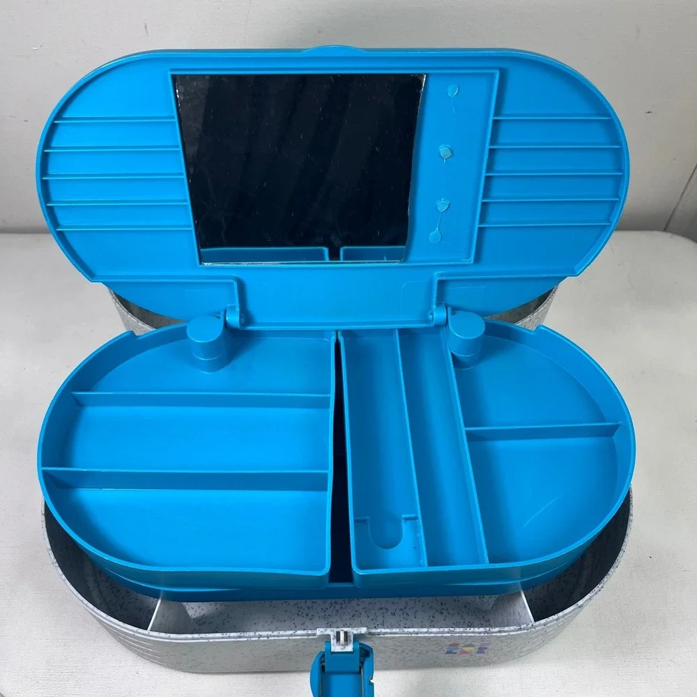 Vintage Caboodles 80s/90s Cosmetic Organizer Case Turquoise Accent Broken Mirror